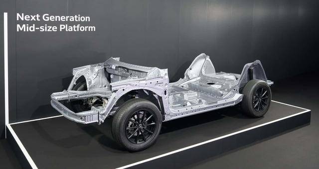 本田新油電科技:后驅、輕量化效率提升30%